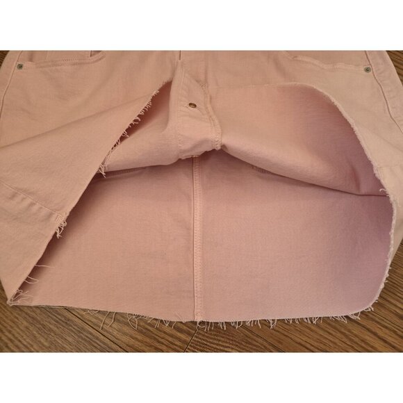 Old Navy Denim Skirt Womens Sz 18 Button Front‎ Pink Raw Hem W/ Pockets Mini EUC - Picture 4 of 7